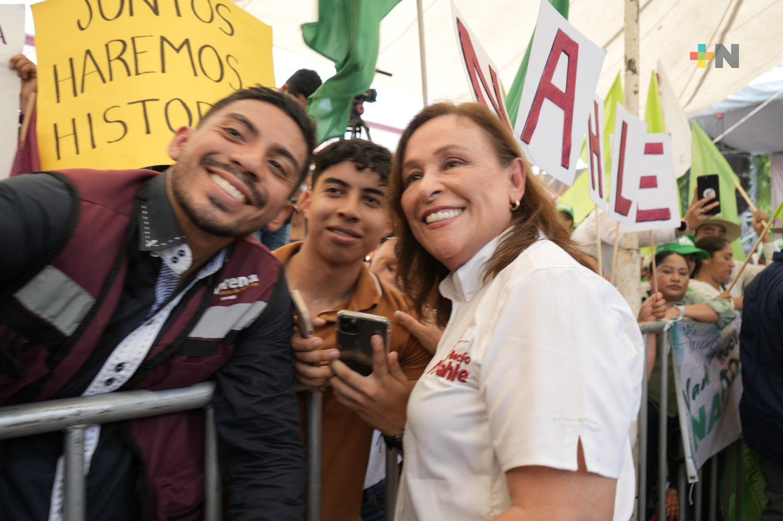 Agradece Rocío Nahle a mujeres que la respaldan tras ataques de la oposición