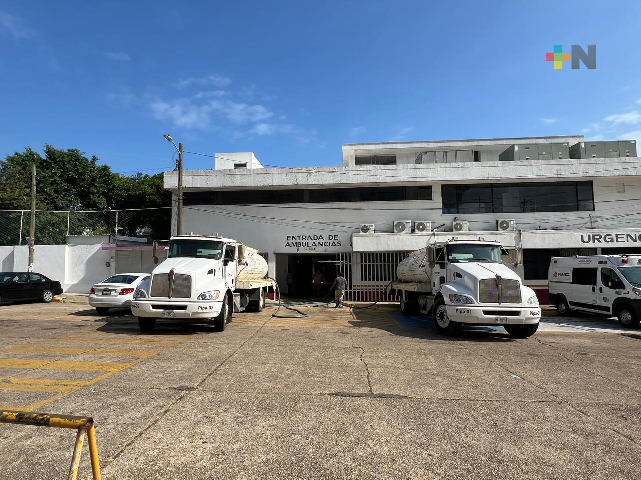 CMAS Coatzacoalcos abastece de agua a hospitales públicos con servicio de pipas