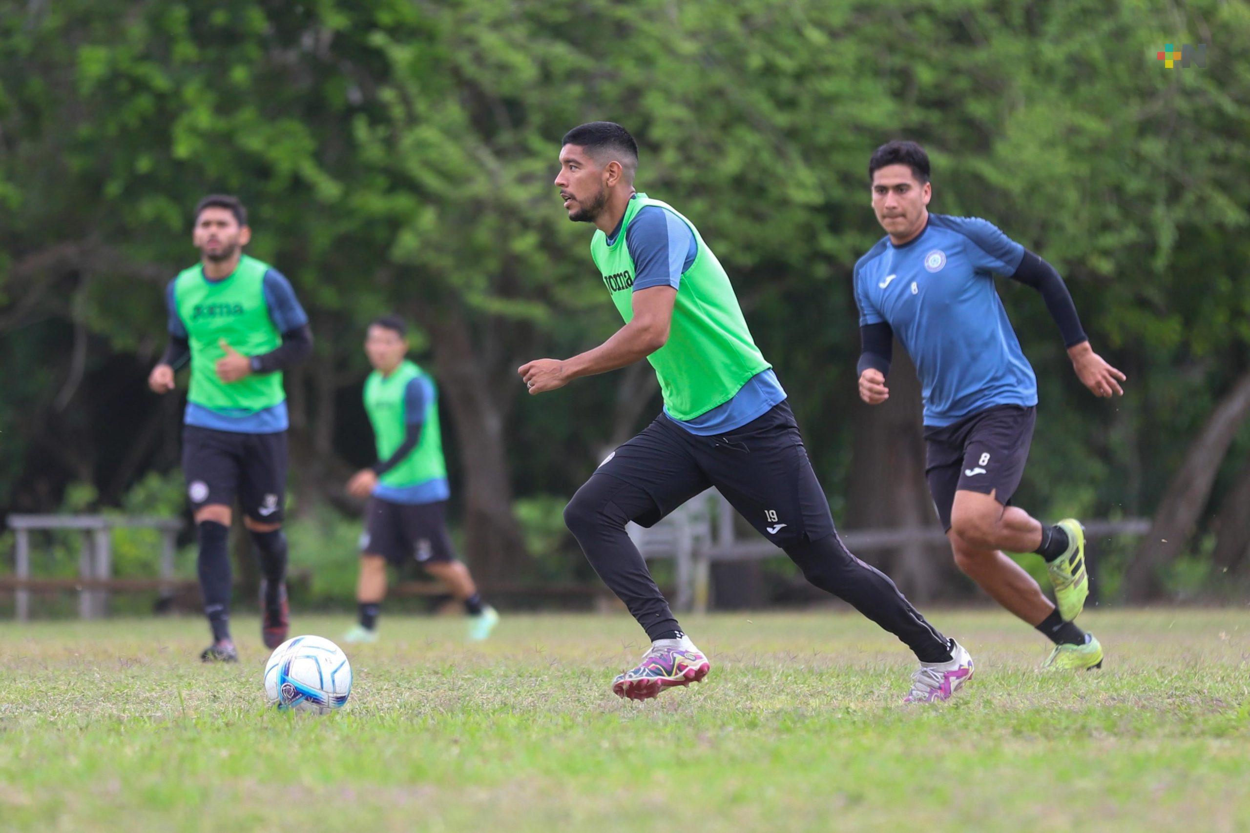 Racing FC Porto Palmeiras va a Irapuato por la victoria