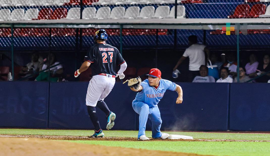 Guerreros vencen a El Águila y amarran serie en Oaxaca