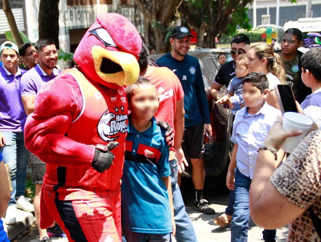 Halcones Rojos Veracruz conmemora el Día Mundial de Concienciación sobre el Autismo