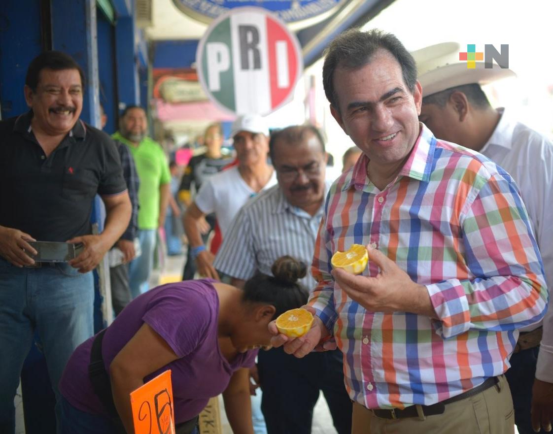 José Yunes Zorrilla concluyó gira por el norte, visitó Poza Rica y Vega de Alatorre