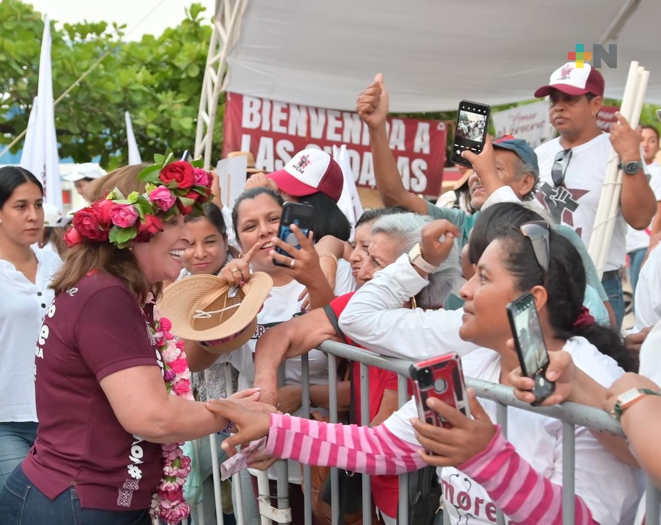 Las Choapas y Minatitlán, municipios piloto que incrementarán la producción de maíz: Rocío Nahle