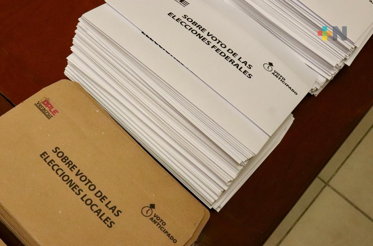 INE Veracruz integra los sobres electorales destinados a «Votación Anticipada para personas en situación de postración»