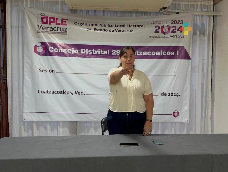 Toma protesta la nueva Presidenta del Consejo Distrital local Coatzacoalcos I