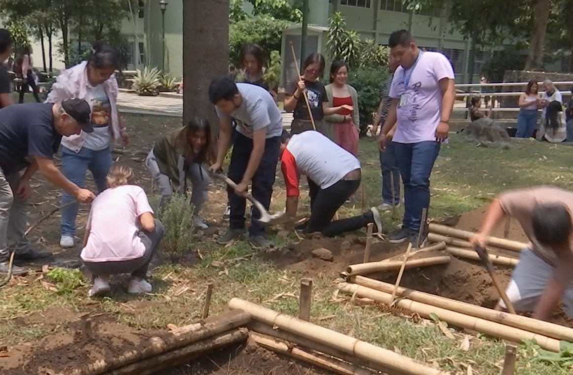 Implementan huerto comunitario en la unidad de Humanidades