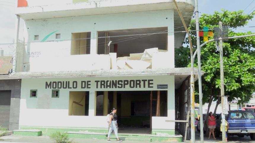 Inmueble abandonado provoca inseguridad en centro de Veracruz puerto