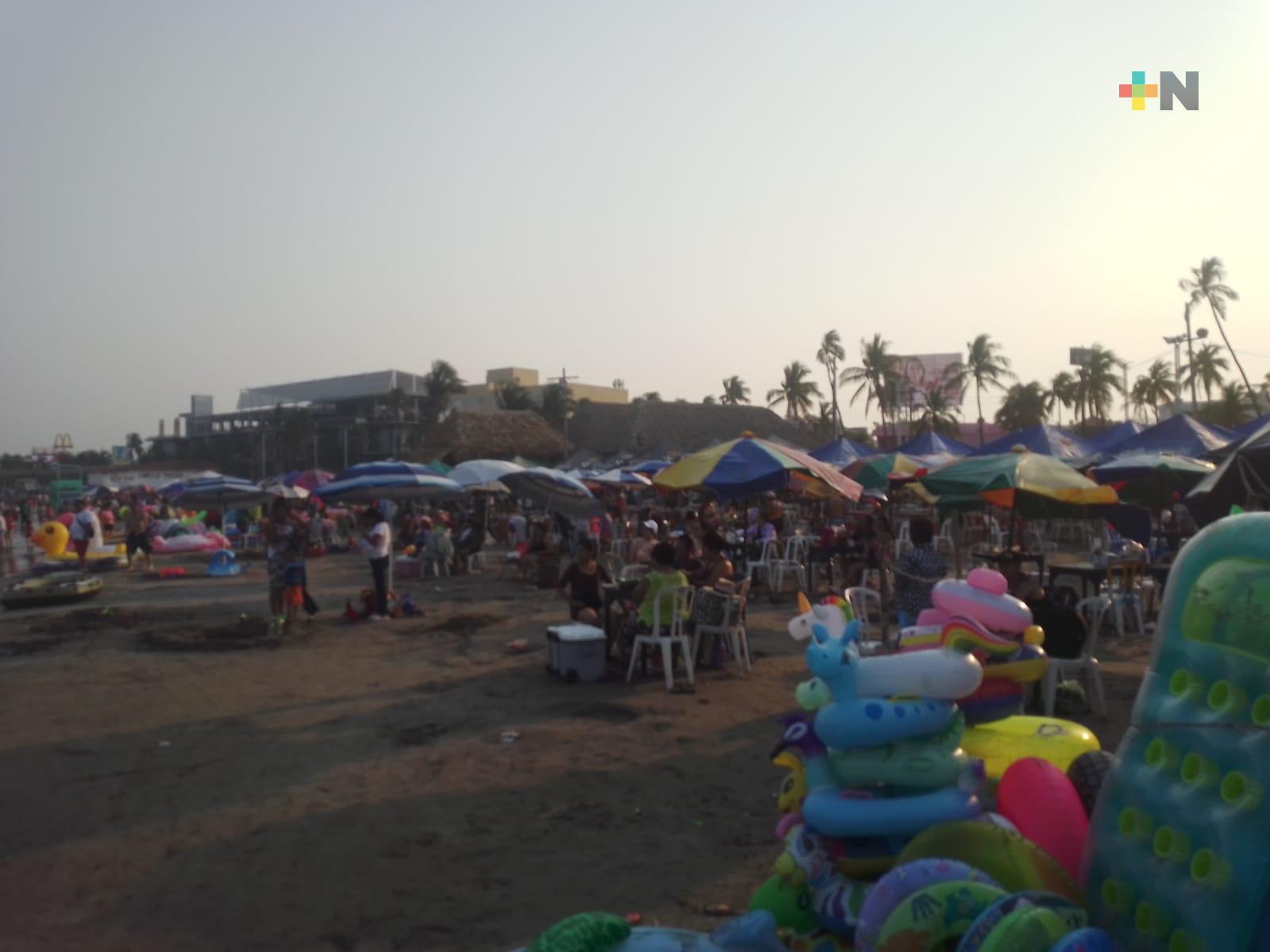 En 60% incrementó afluencia turística en palapas de Villa del Mar