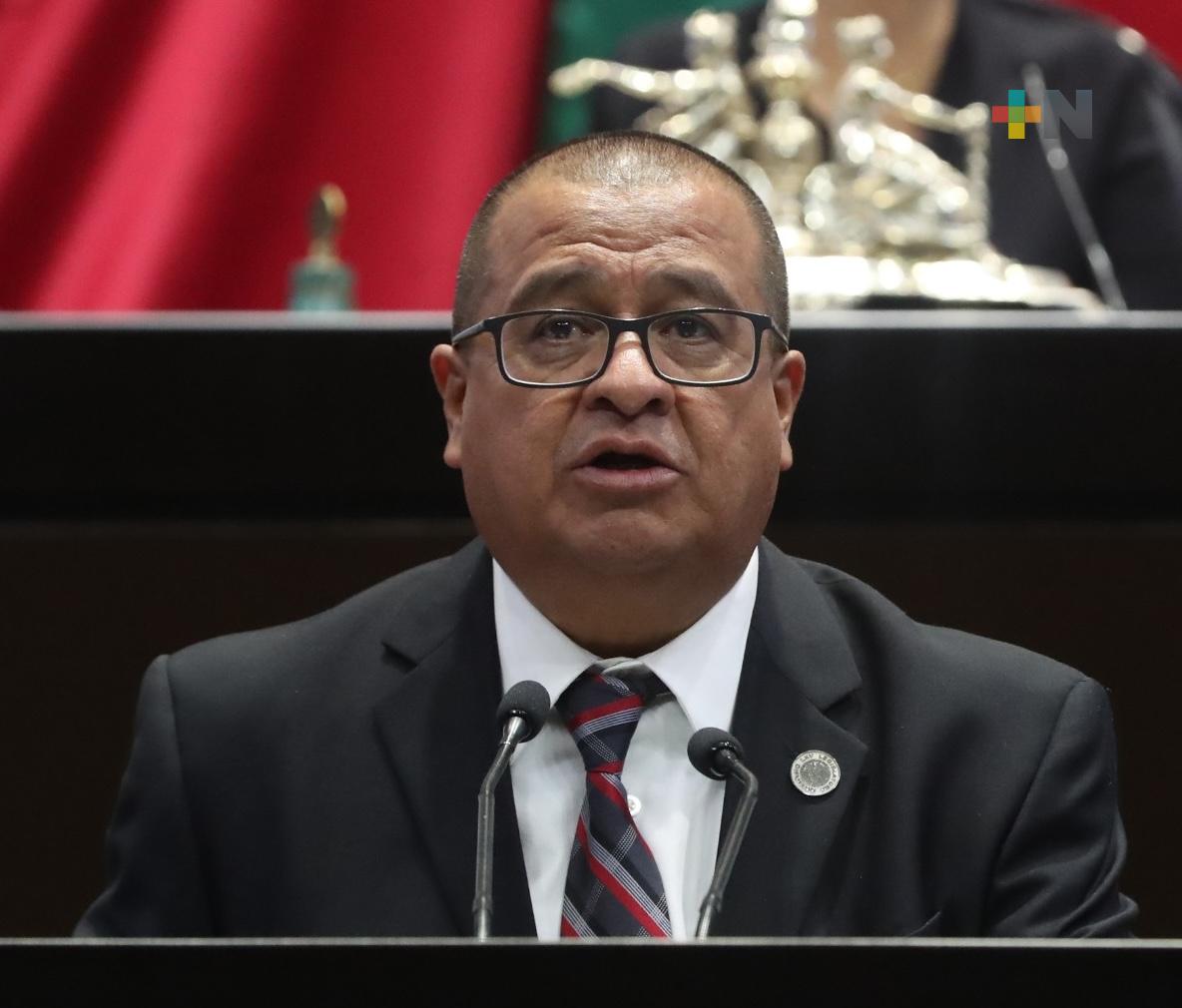 Proponen capacitar a trabajadores en uso de tecnologías digitales e inteligencia artificial