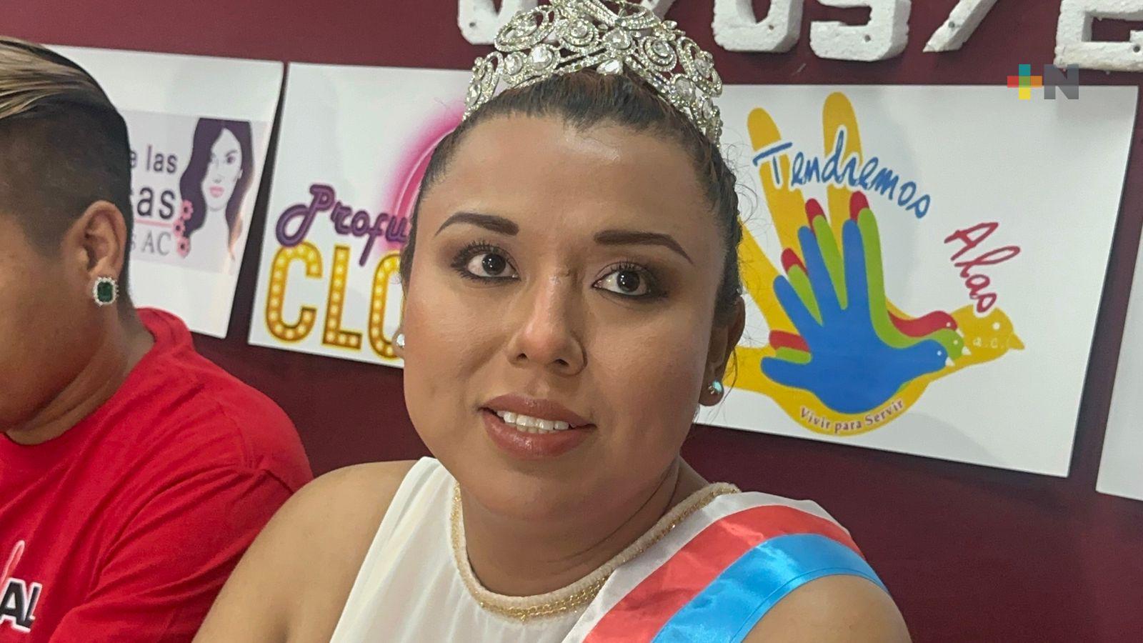 Reina de «Festival Pride» orienta a personas que desean cambiar de sexo
