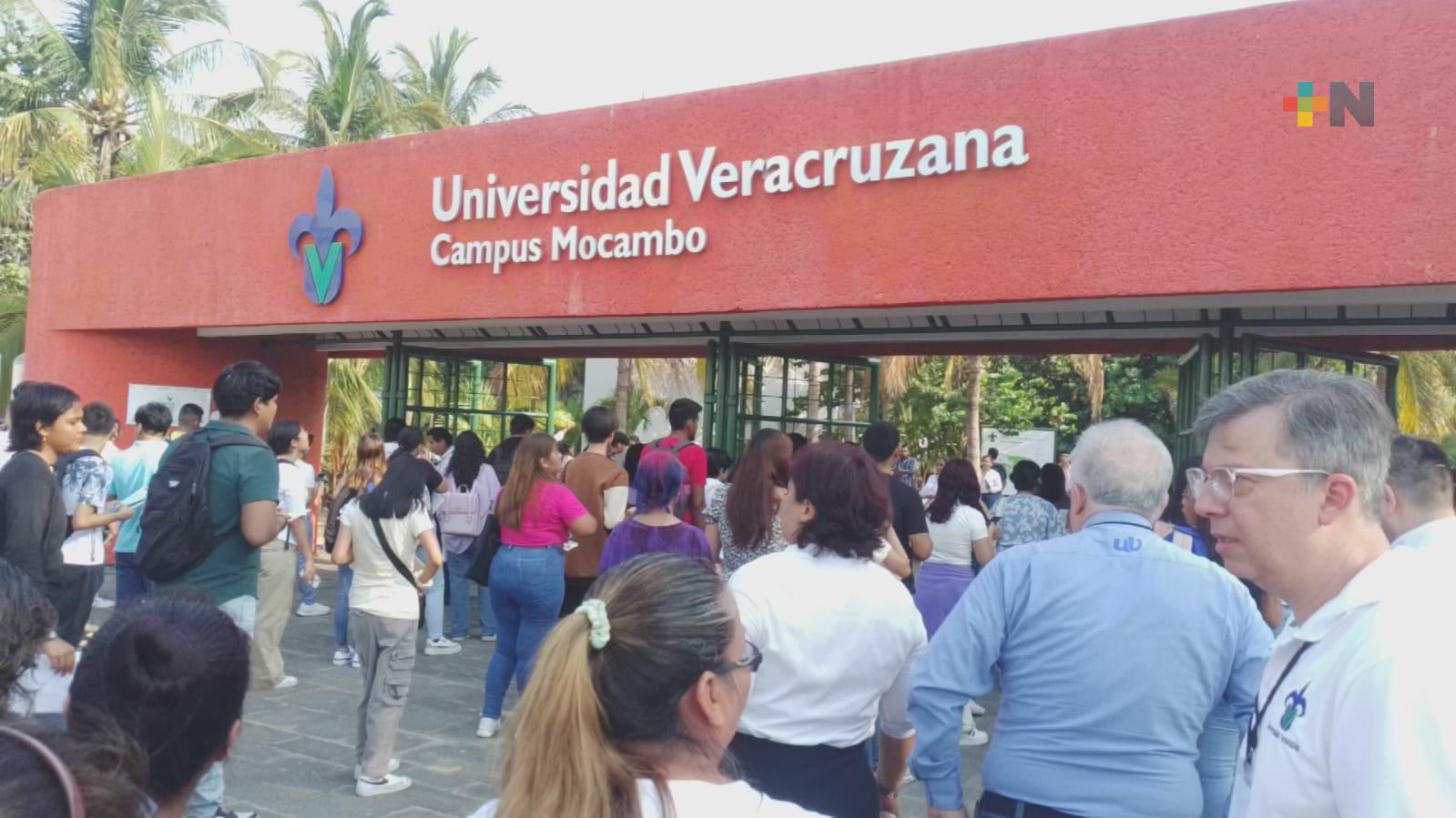 UV región Veracruz aplica examen de ingreso a 10 mil estudiantes