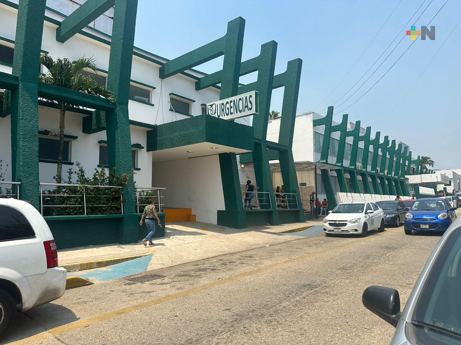 Reparan aires acondicionados de hospital del IMSS en Coatza dañados por cortes de luz