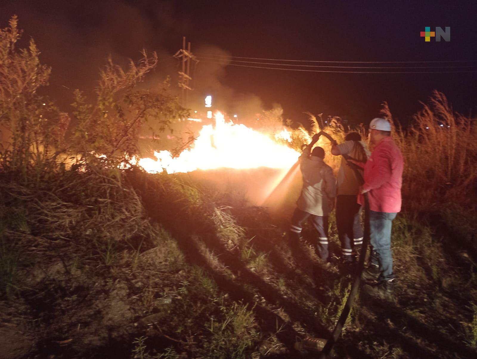 Se brinda atención continua a incendios en Veracruz