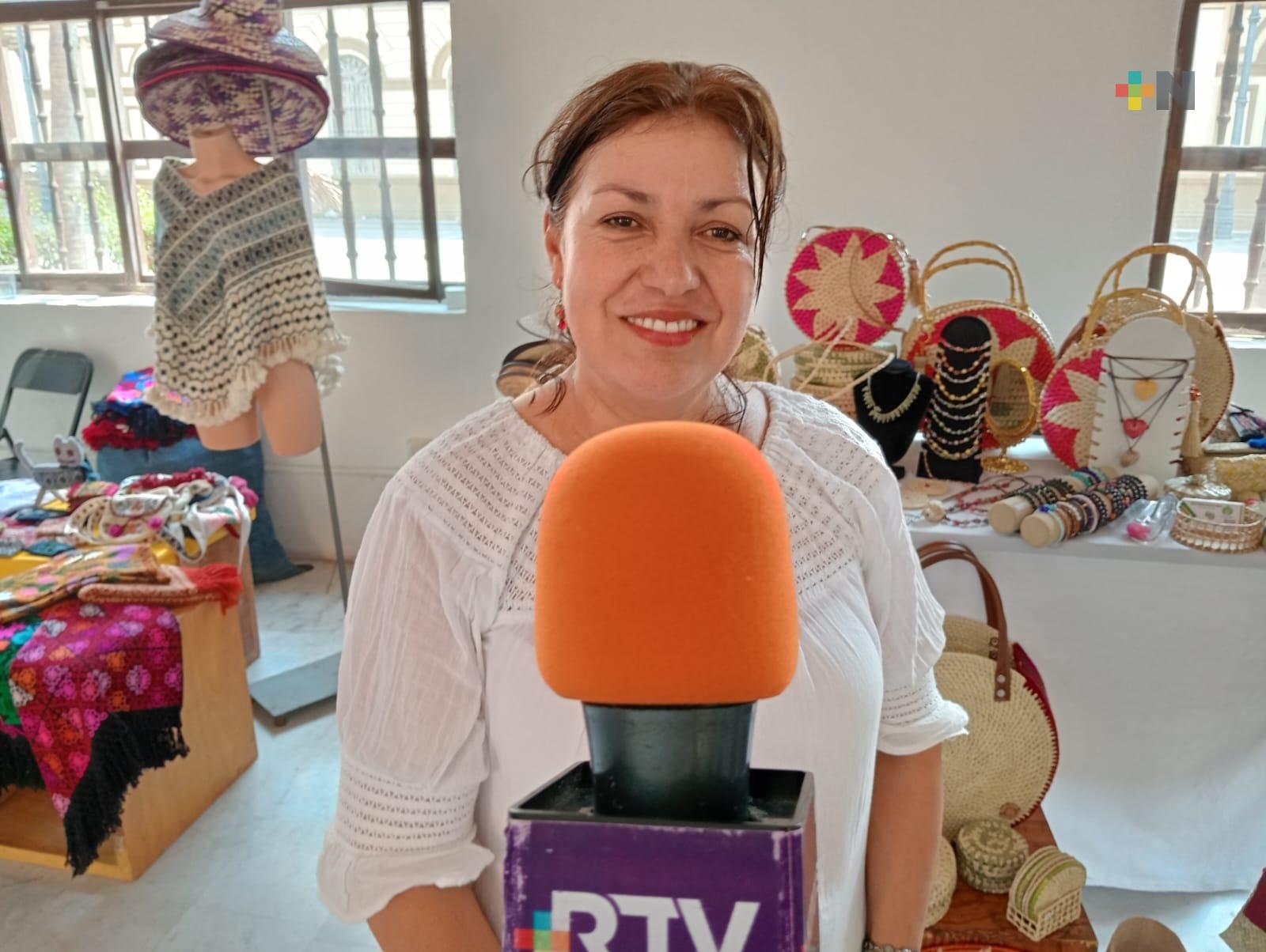 Expoventa de artesanías de Puebla en Veracruz puerto