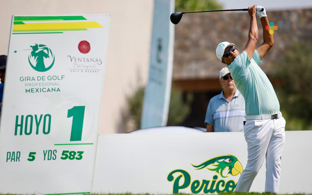 Oscar Serna se mantiene al frente del Tour Championship