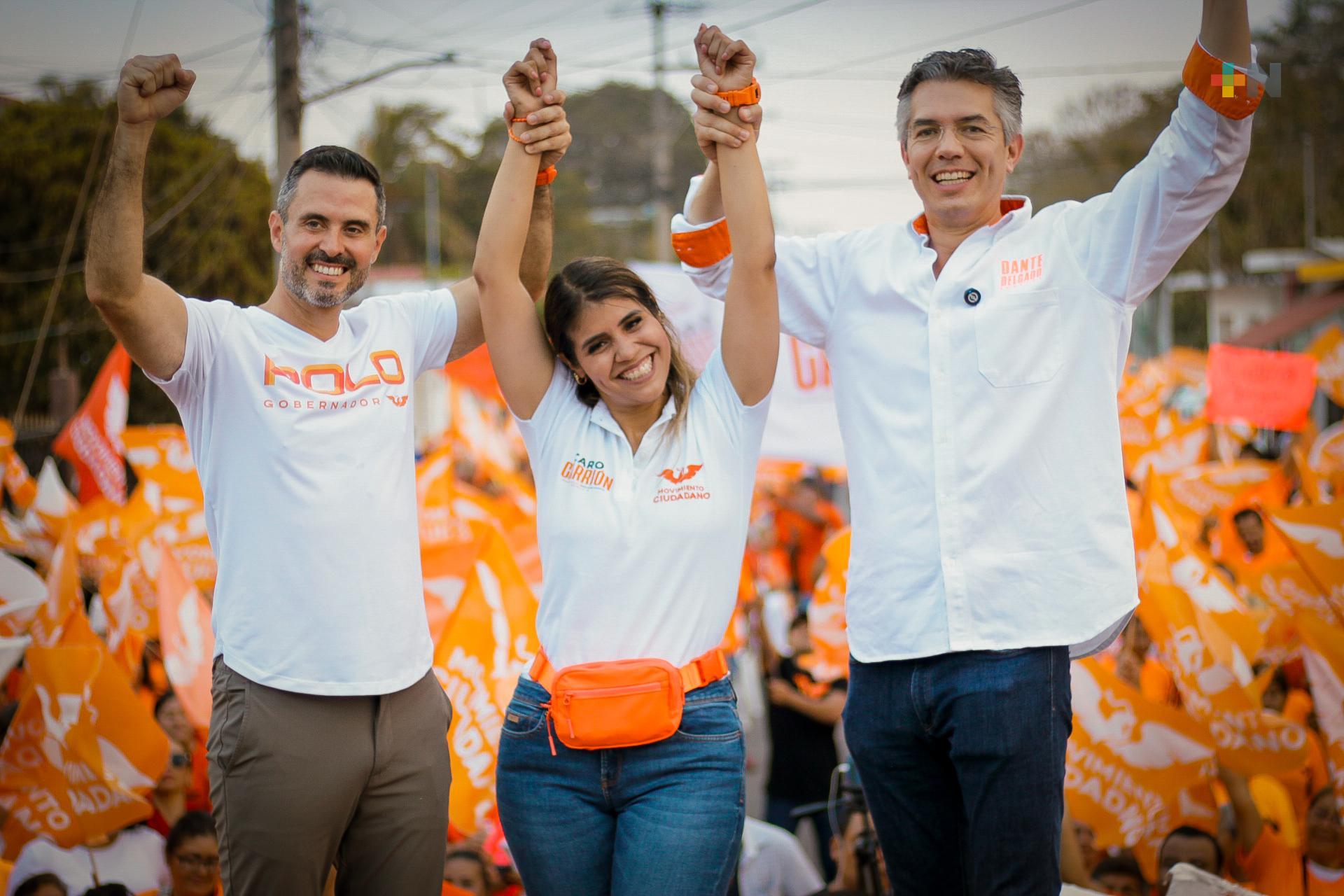 Polo Deschamps presentó este domingo propuestas a ciudadanía de Naolinco