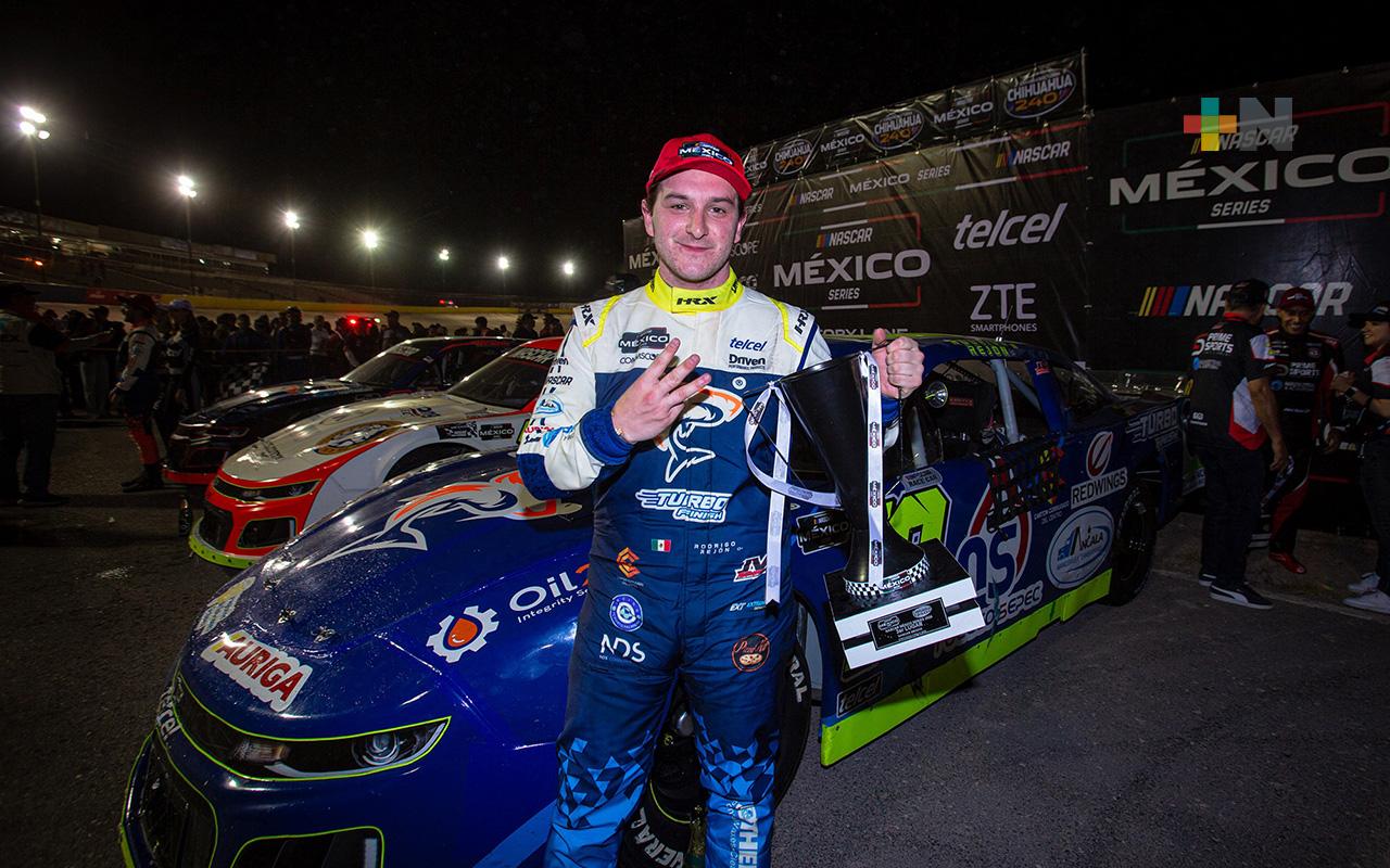 Podio NASCAR México Series, de Rodrigo Rejón en el Dorado Speedway