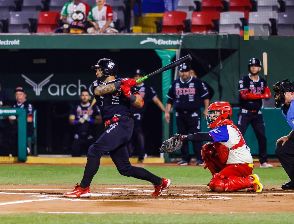 Dos Laredos abre con triunfo la serie en Veracruz