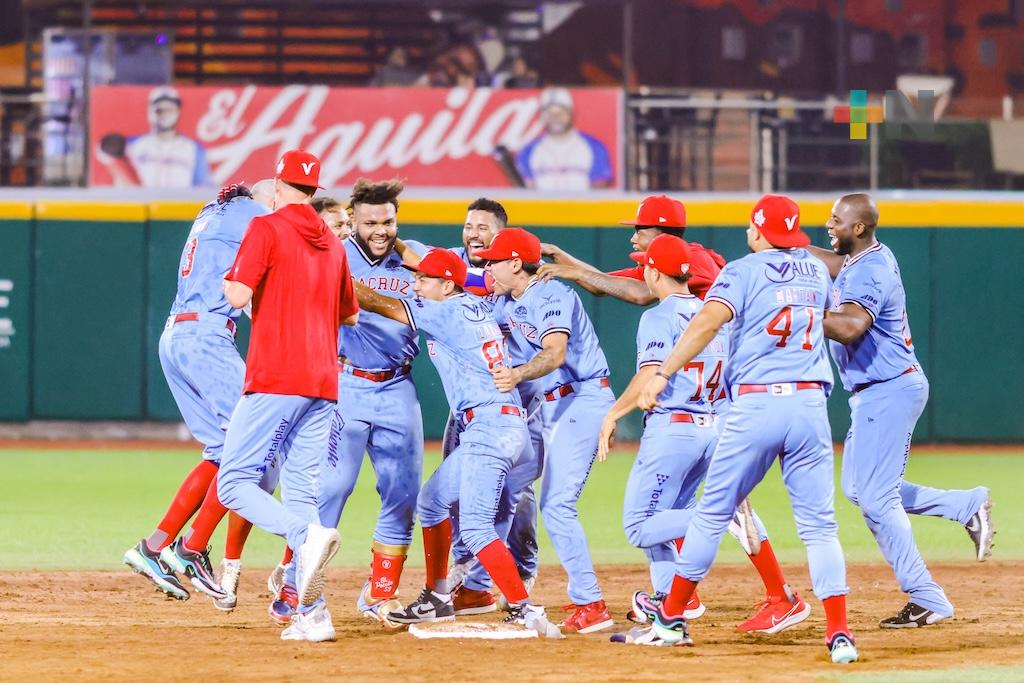 El Águila se sacude la malaria y vence en extrainnings a los Tecolotes