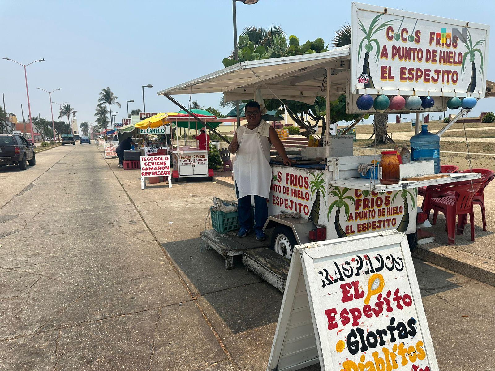 Coqueros de Coatza no han logrado recuperar nivel de ventas pese al calor
