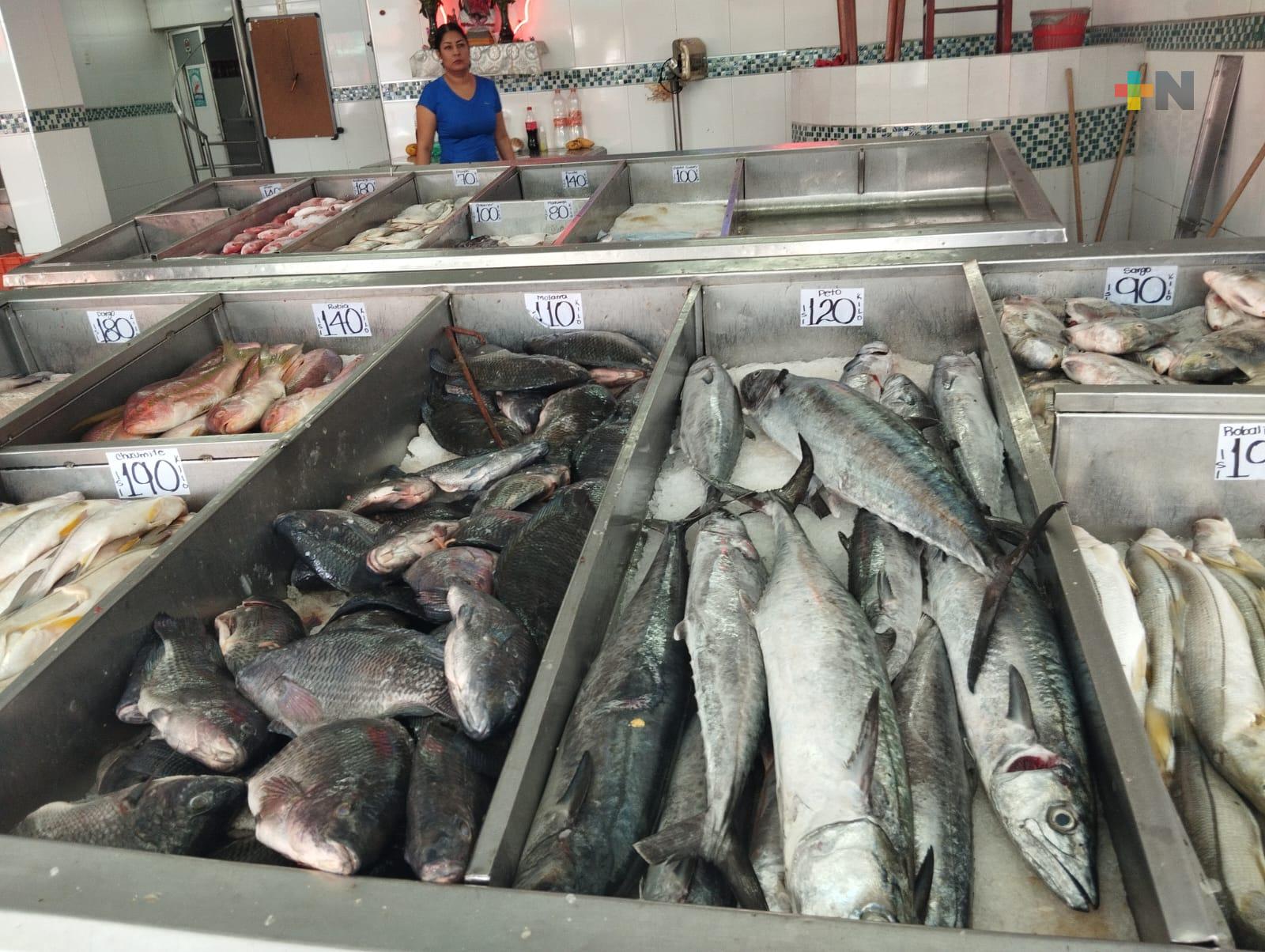 A pesar de mantener precio estable, venta de pescado ha disminuido por el calor