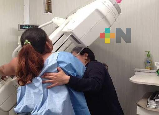 Detección a tiempo de cáncer de mama, salva vidas: SPC