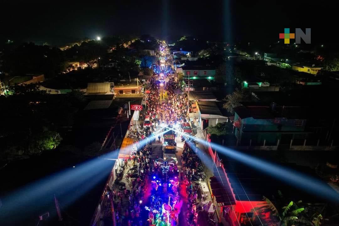 Un éxito el carnaval de Ixmatlahuacan