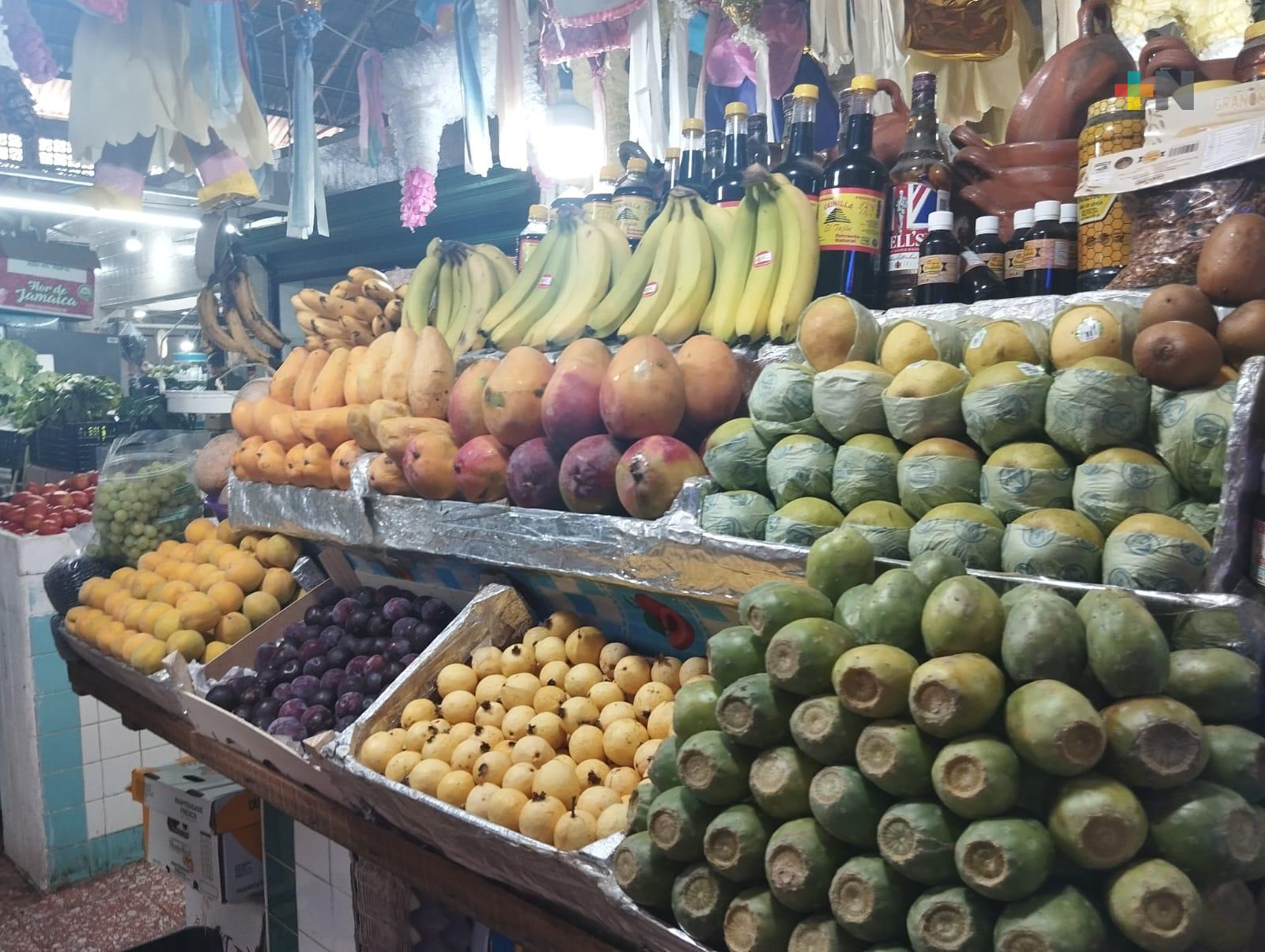 Bajas ventas reportan en mercado Zaragoza de Veracruz