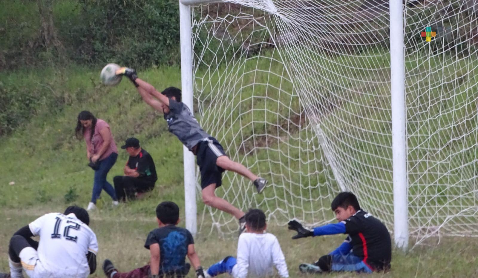 Escuela Pachuca Teocelo forja a futuros porteros veracruzanos