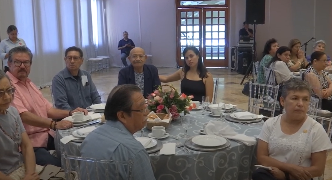 Reconoce Fesapauv a personal jubilado de la Universidad de Veracruzana región Xalapa