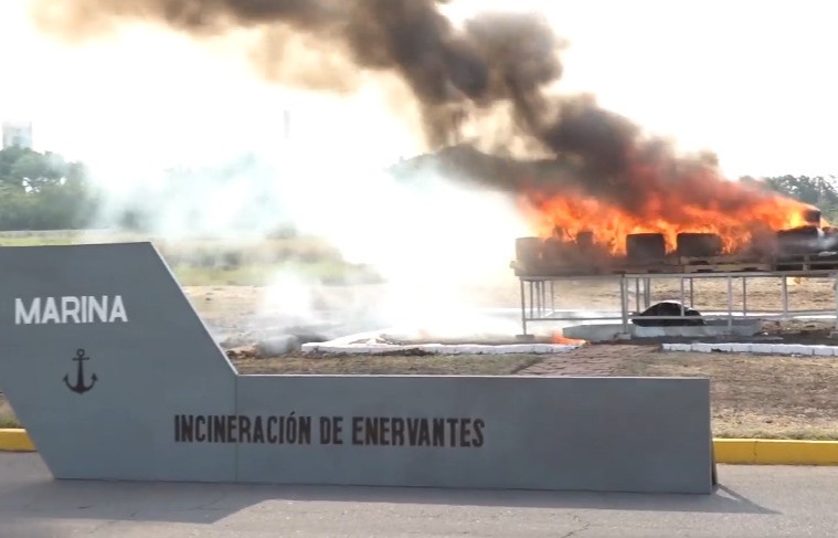 Cuitláhuac García preside ceremonia de incineración de drogas por parte de Semar y FGR