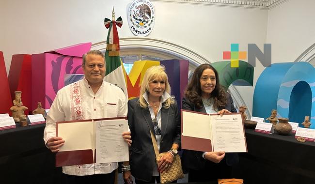 Consulado de México en Filadelfia y el Centro Cultural Mexicano restituyen 22 piezas arqueológicas