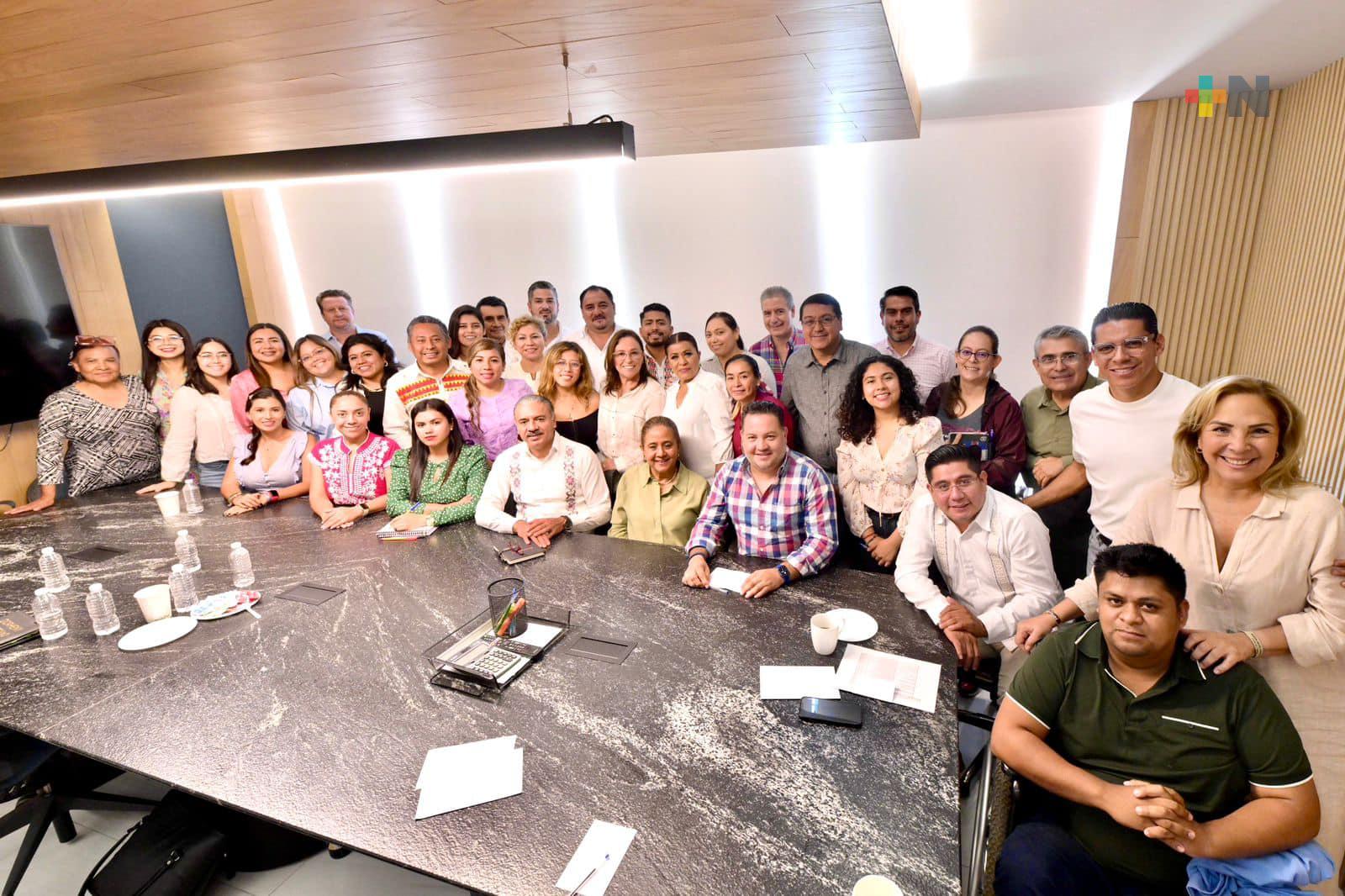 Gobernadora electa, Rocío Nahle se reunió con diputados locales electos