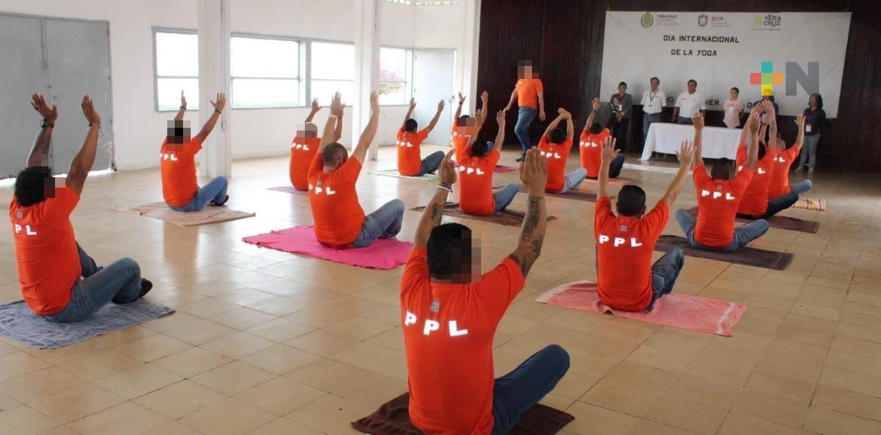 Conmemoran el Día Internacional del Yoga en Centros penitenciarios del estado