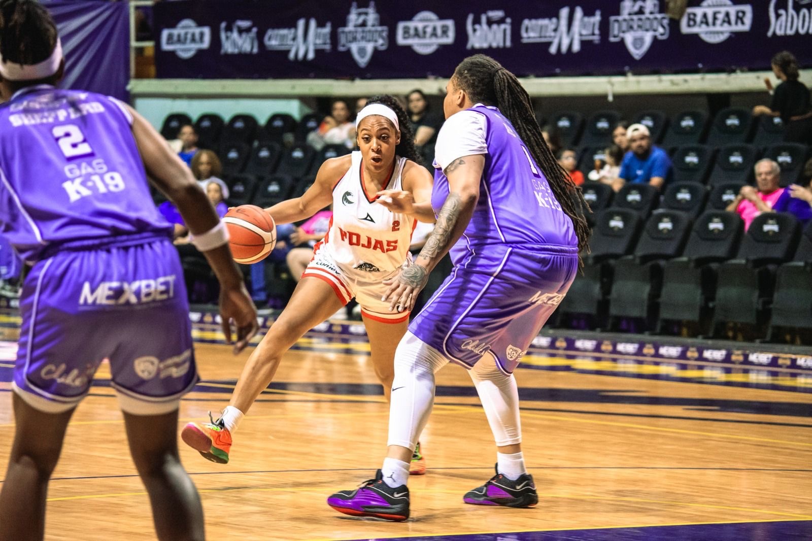 Chihuahua vence por 99-89 a las Rojas de Veracruz