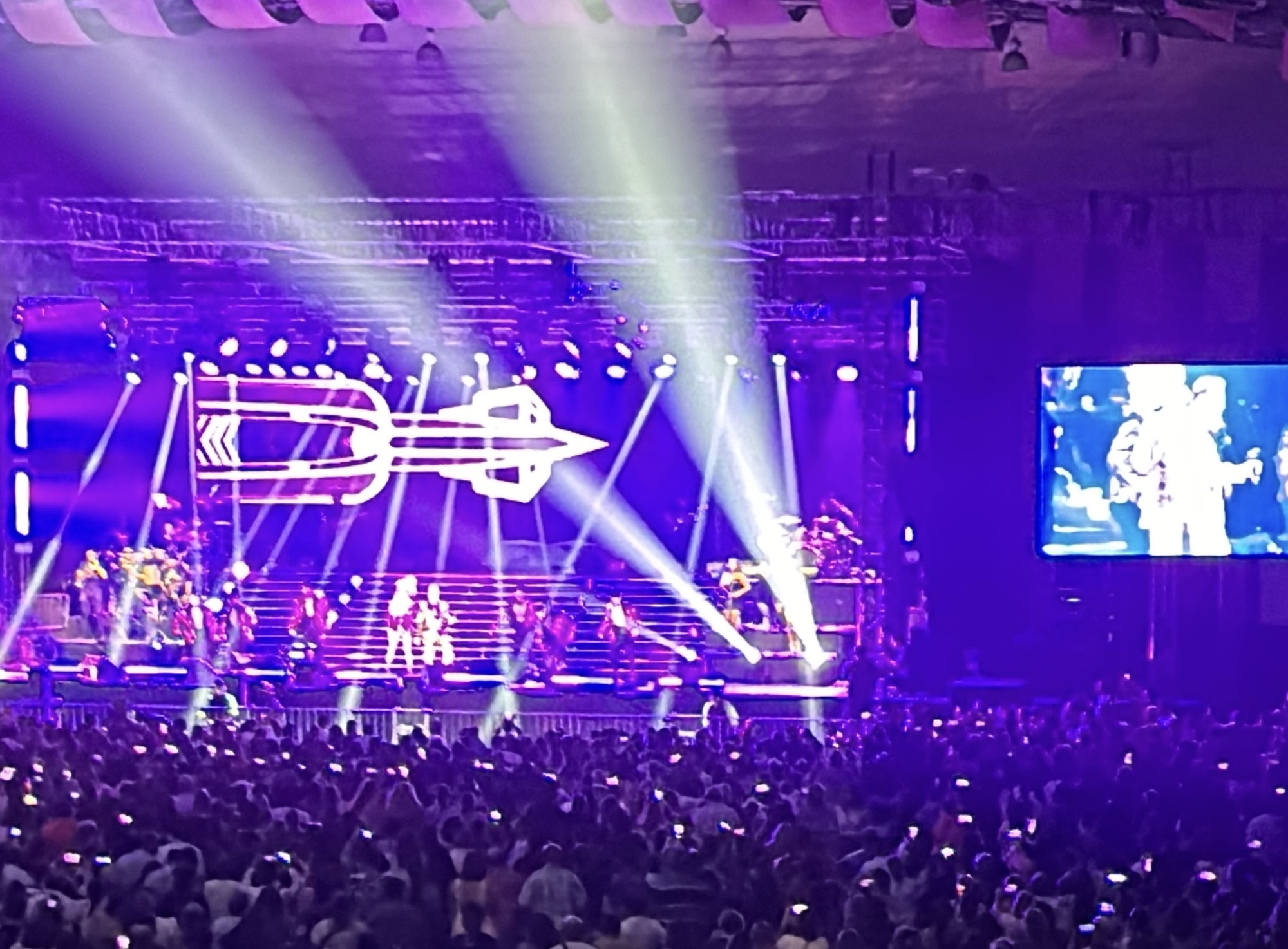Espectacular presentación de Yuri y Cristian Castro en WTC
