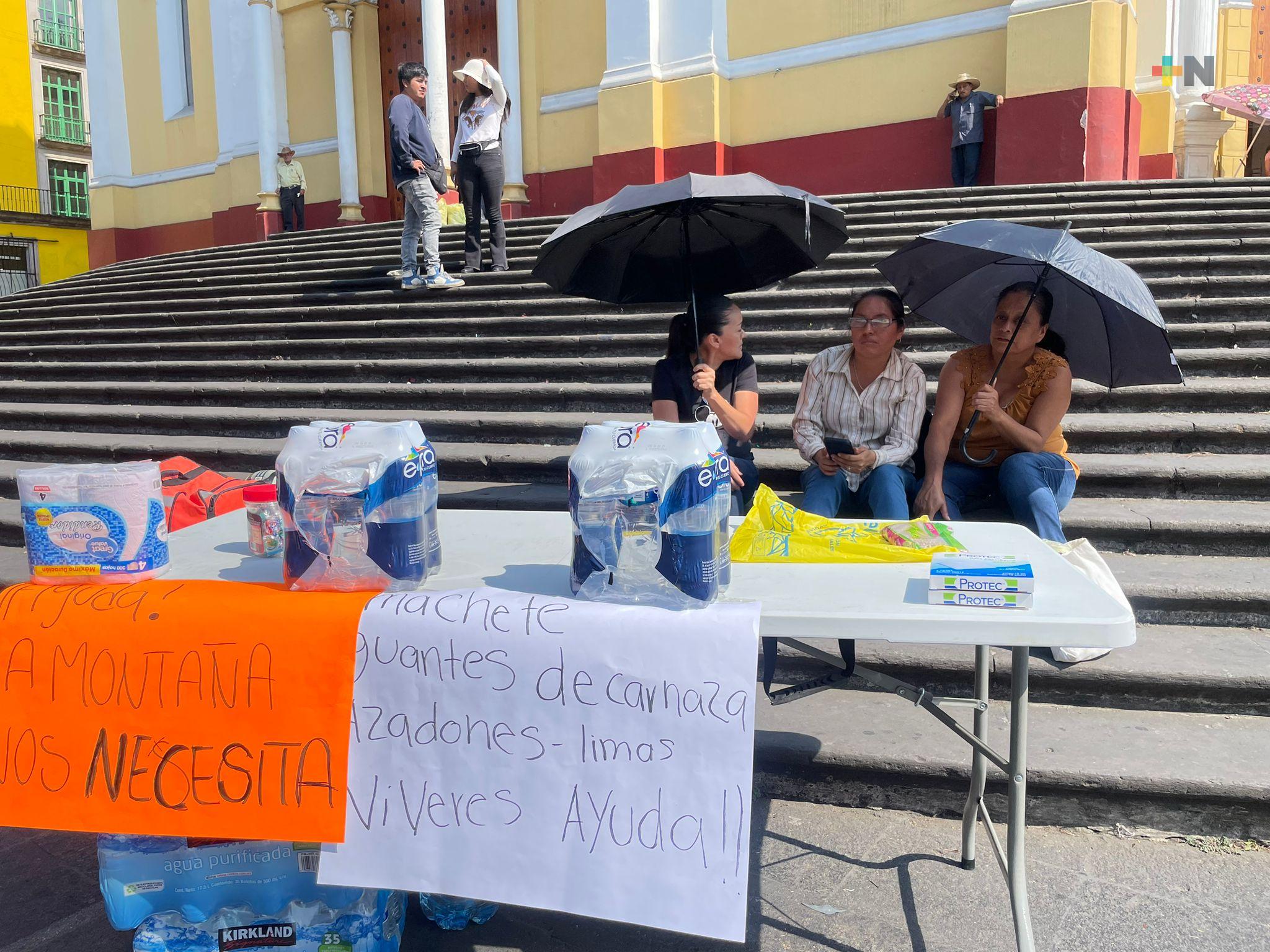 Instalan centro de acopio en apoyo de pobladores de Cosautlán e Ixhuacán