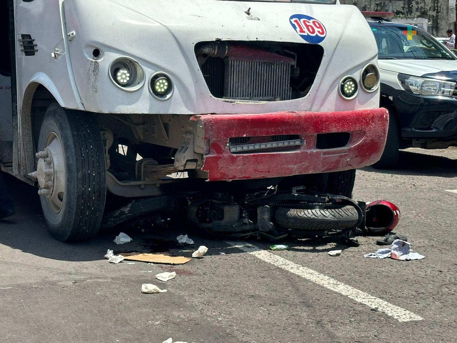 Camión urbano atropella a motocicleta y se añade a la estadística de estos incidentes