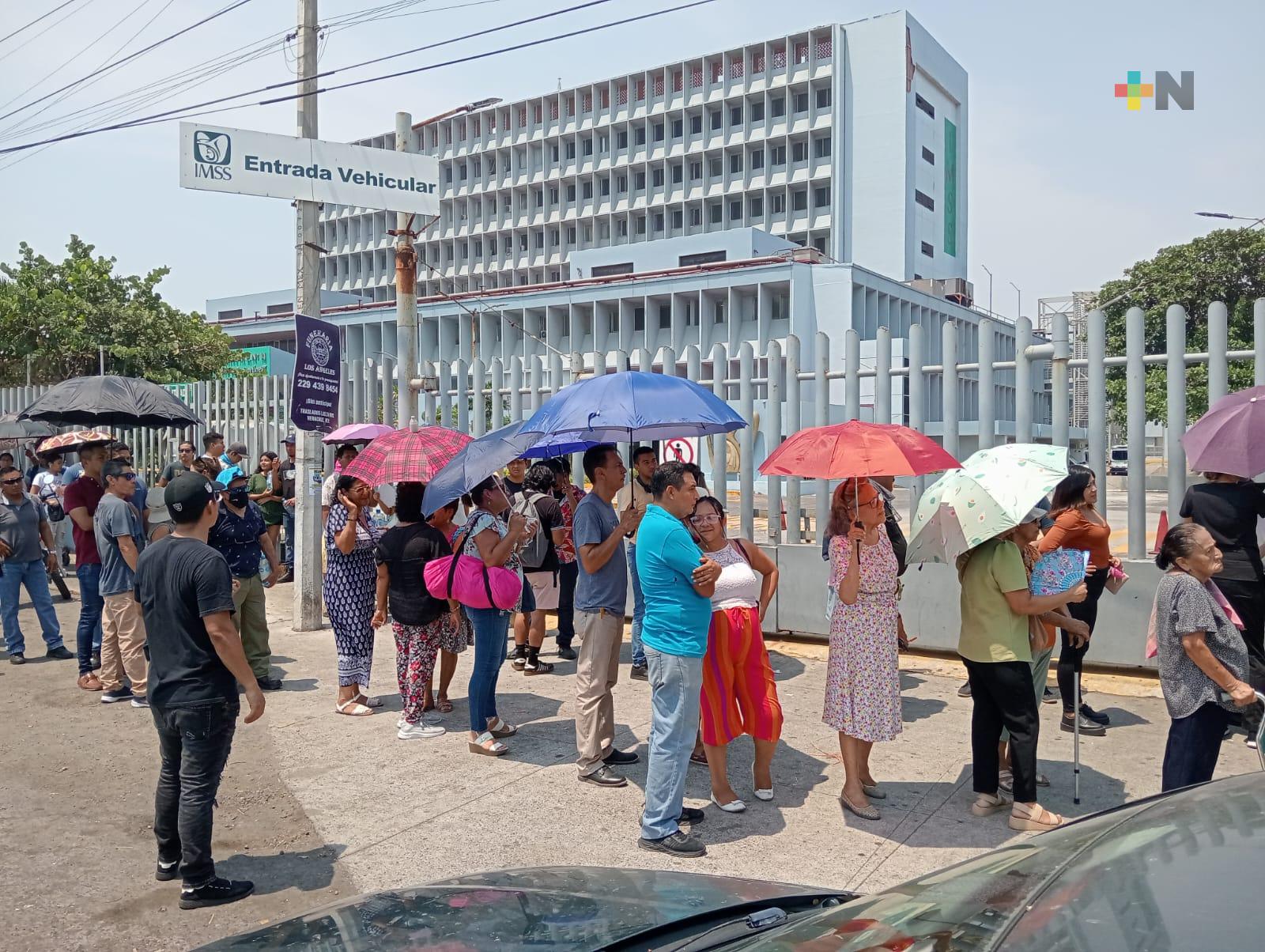 Pese a altas temperaturas ciudadanía salió a votar en puerto de Veracruz