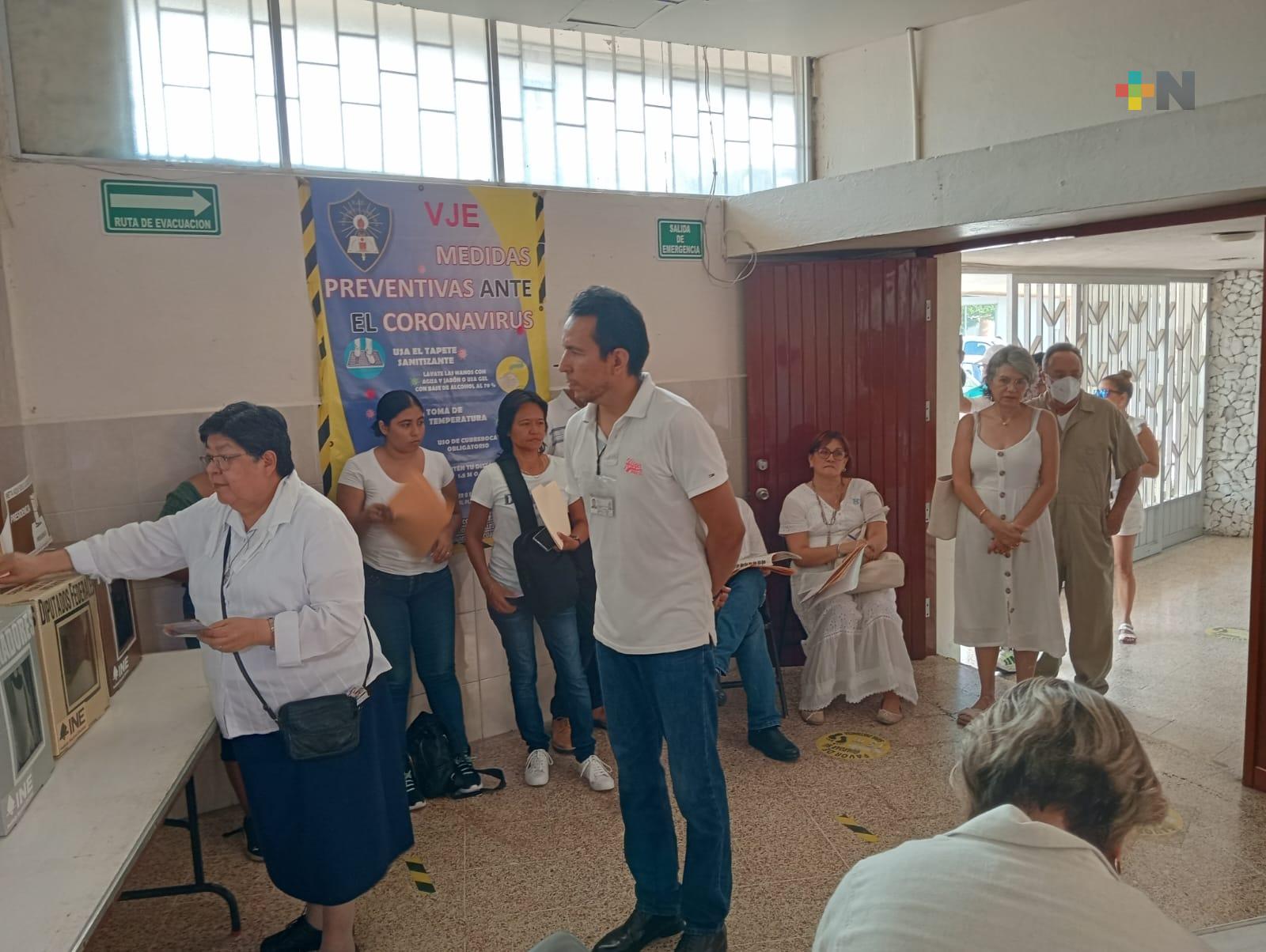 Ciudadanos de Veracruz responden al llamado de la democracia