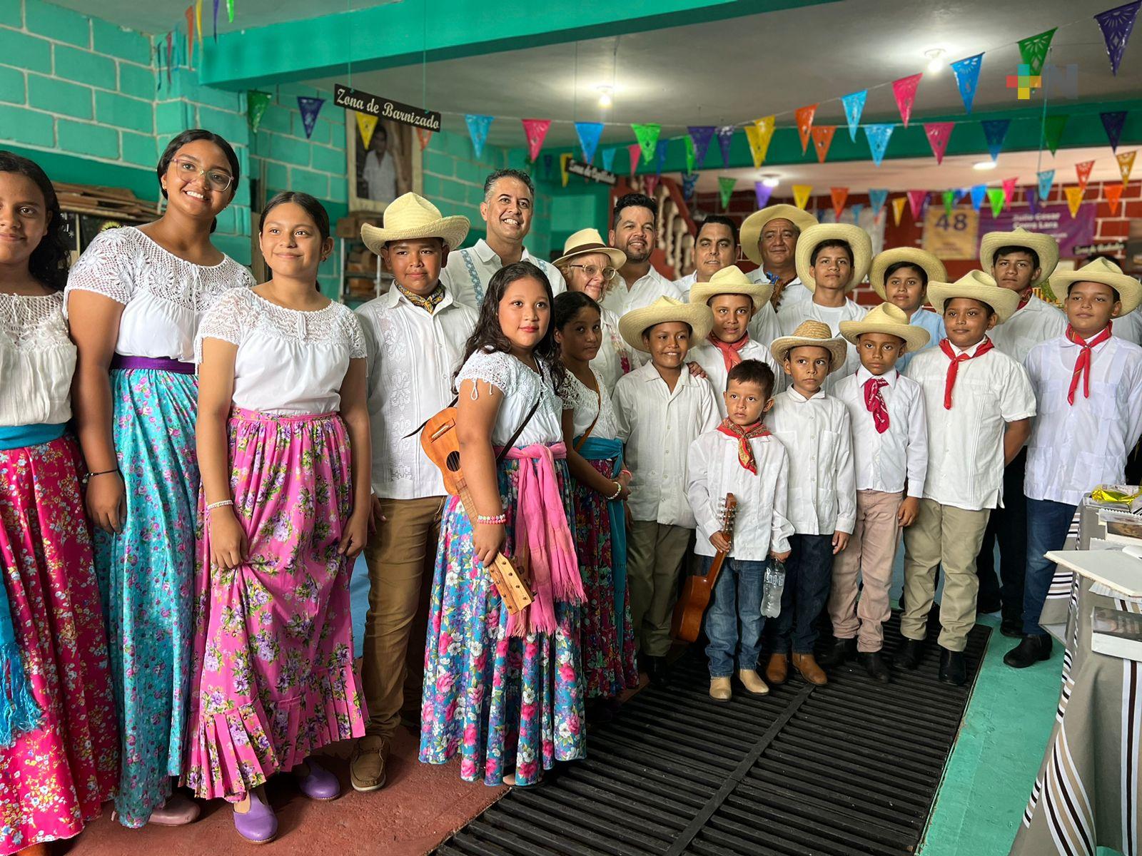 Inauguran corredor turístico artesanal en Tlacotalpan, Patrimonio Cultural de la Humanidad