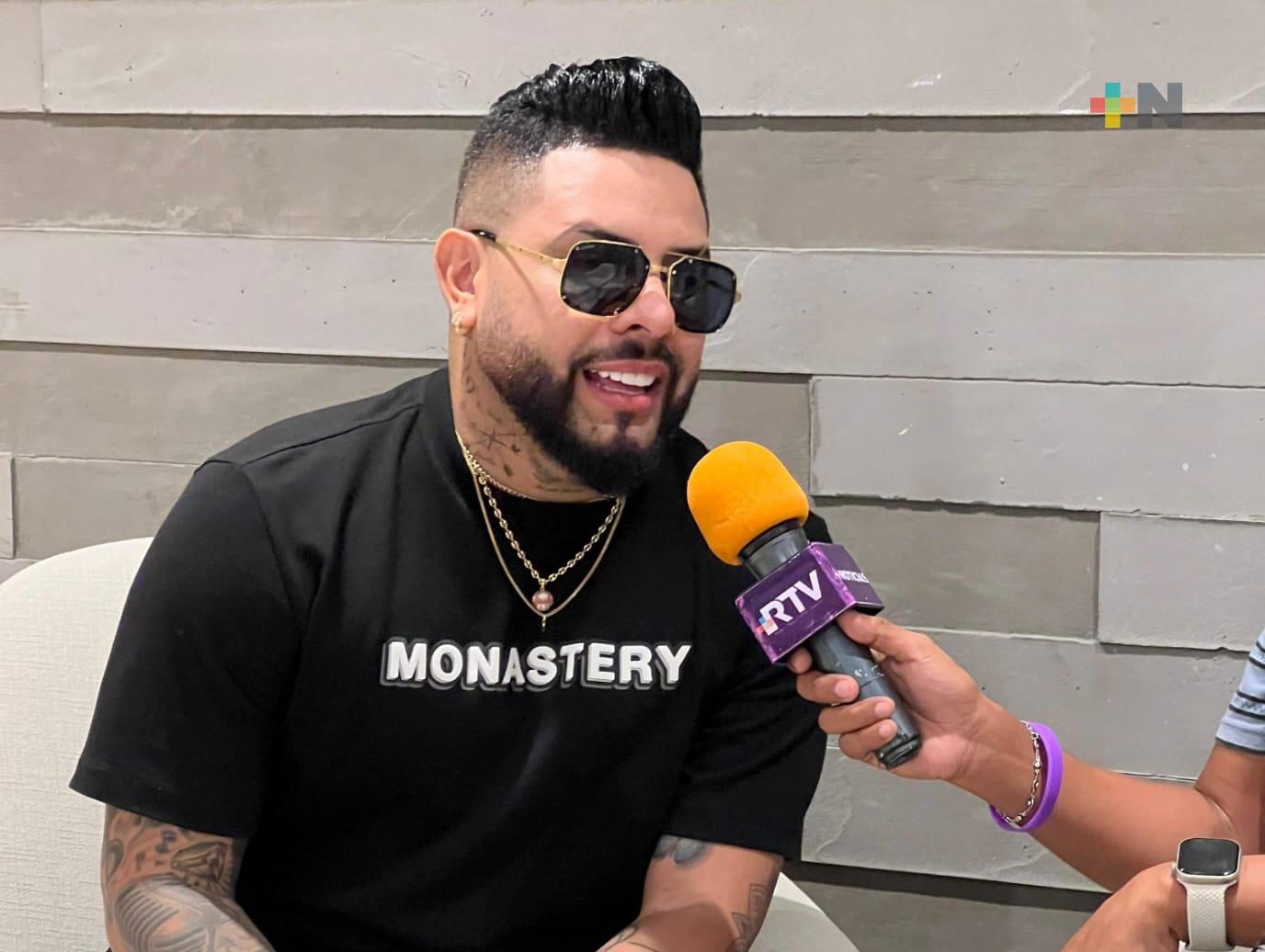 Danny Daniel muy complacido de cantar en Salsa Fest; podría presentar tema inédito