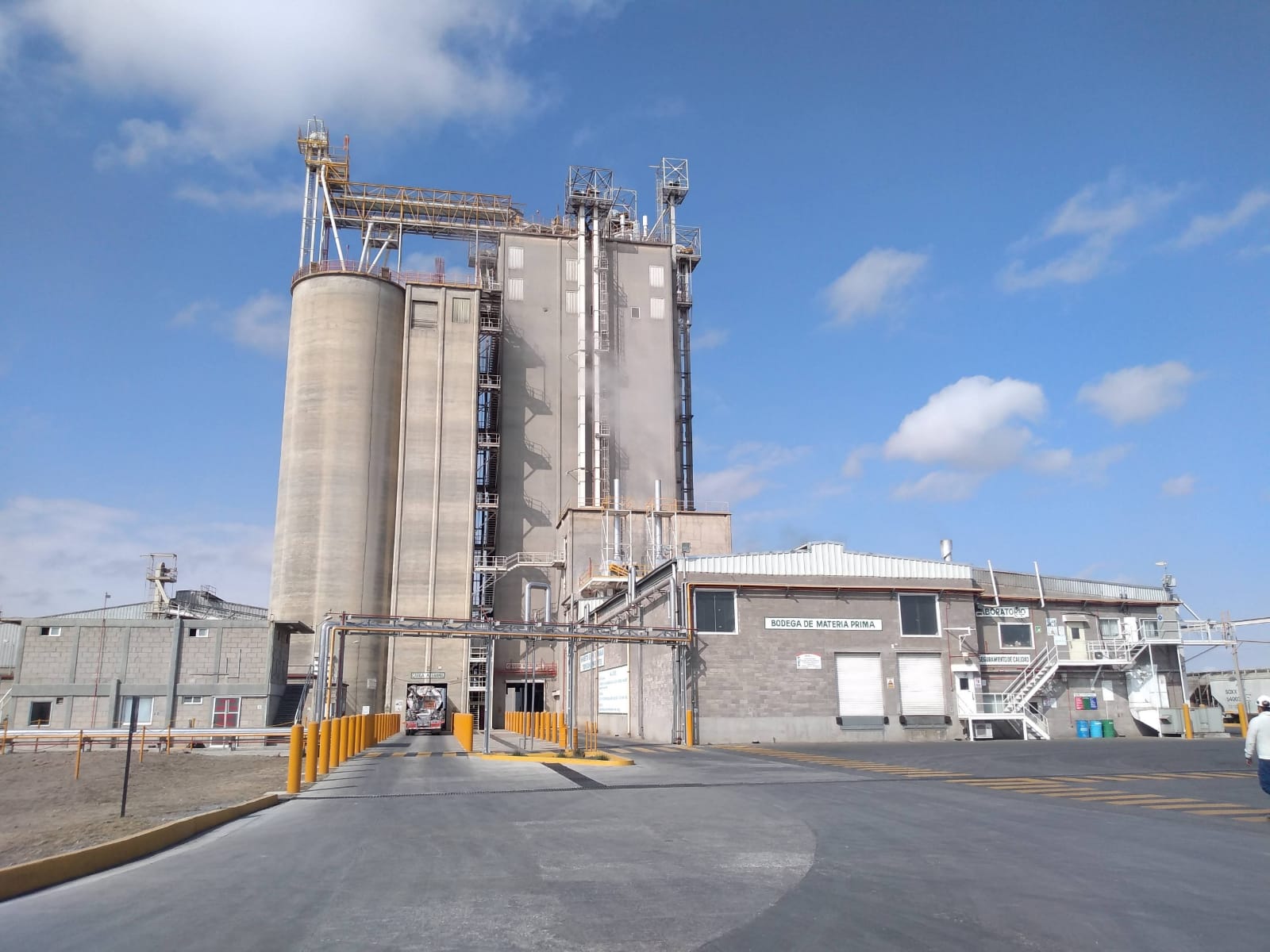 Gobierno desaparece a la Fuerza Civil y verificará nuevamente a Granjas Carroll