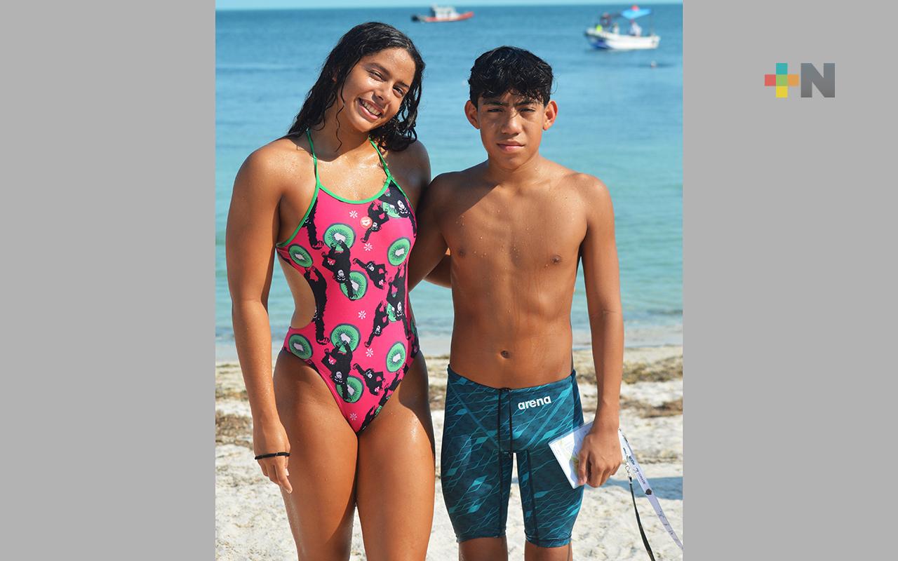 Motivados mundialistas veracruzanos Marisela Escobar Falcón y Leonardo Yopihua