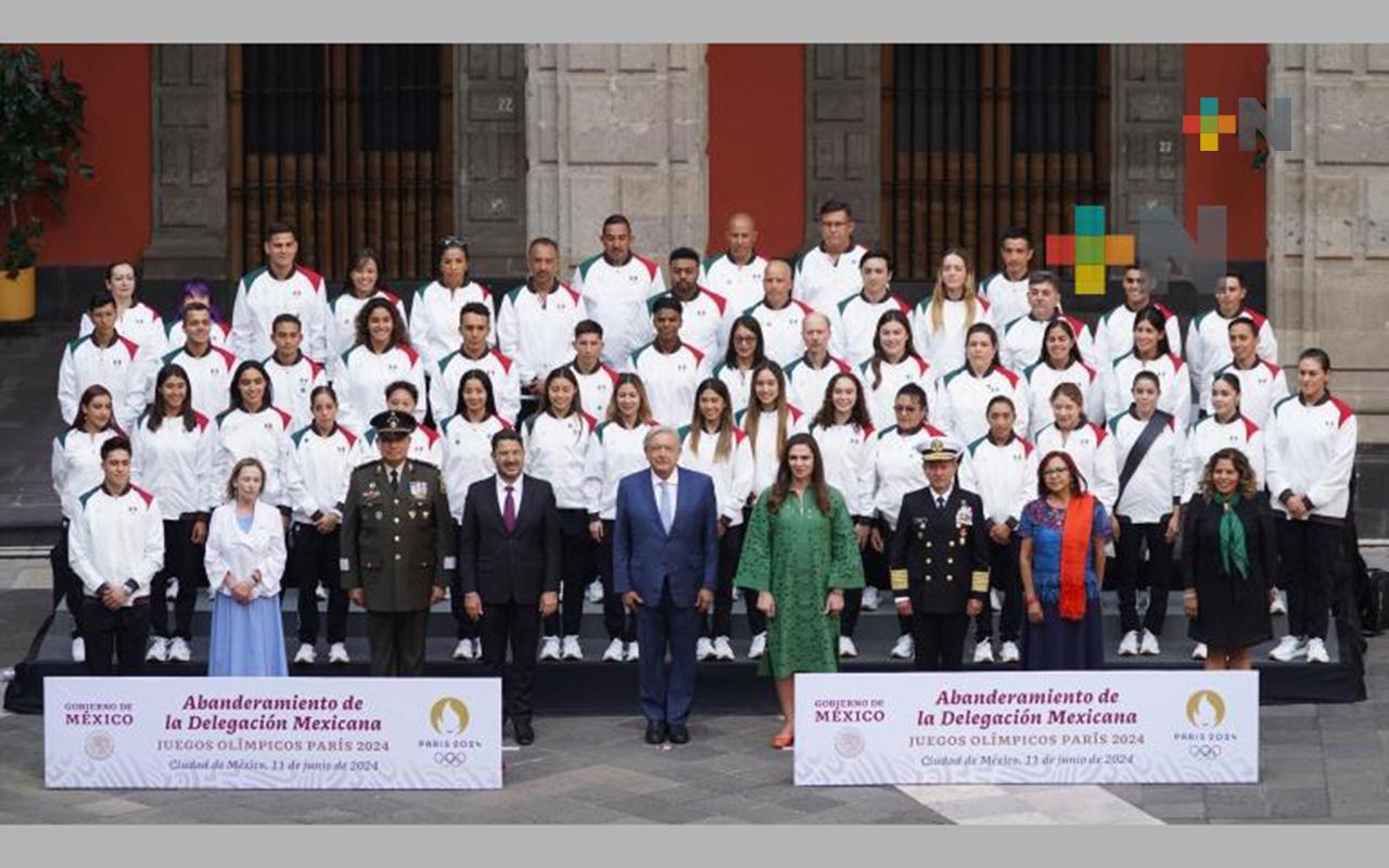 AMLO abandera a deportistas mexicanos de Juegos Olímpicos de París 2024