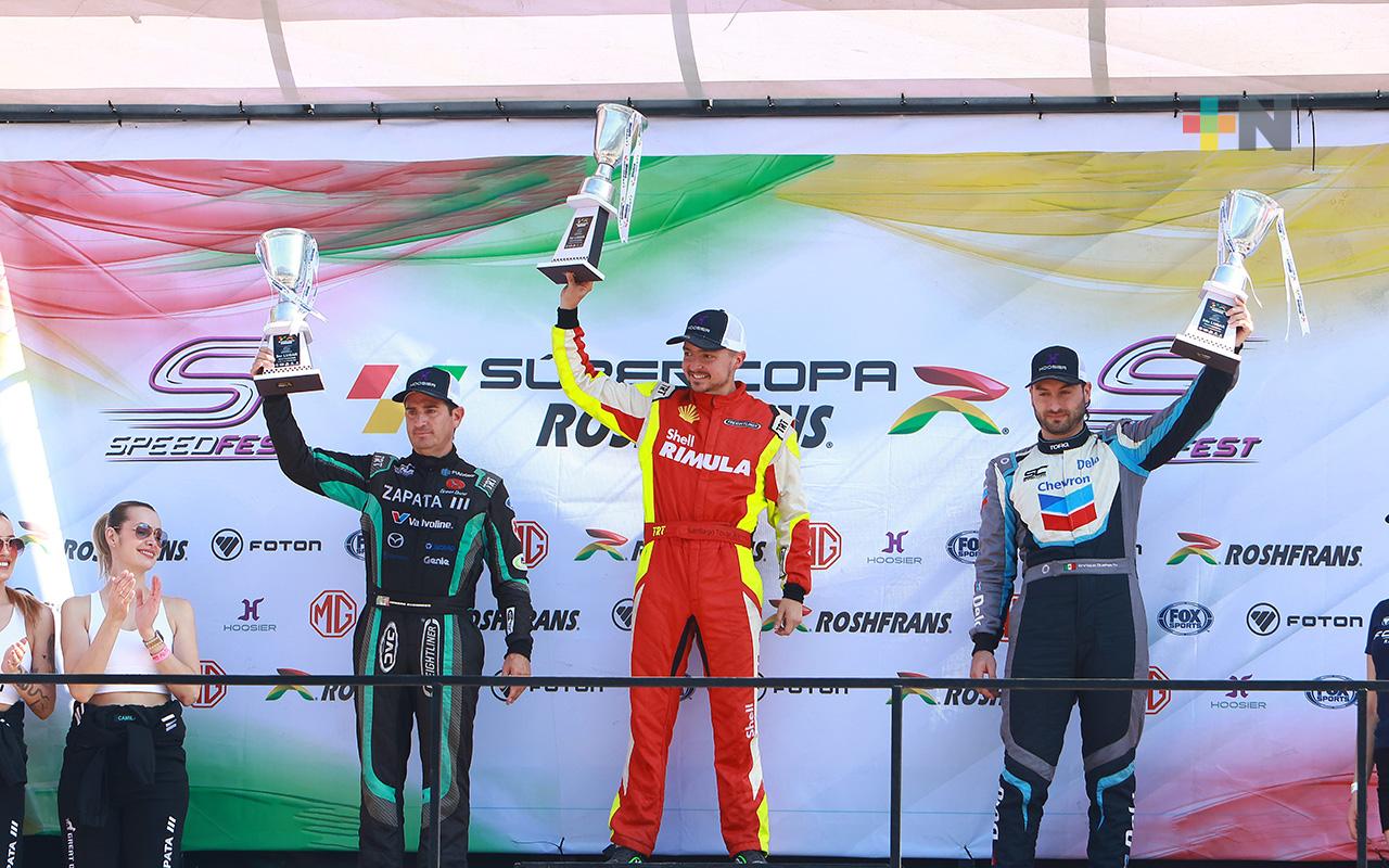 Llegó el triunfo en los Tractocamiones, para Santiago Tovar en la Súper Copa