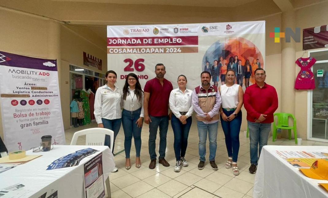 Realizan Jornada de Empleo en Cosamaloapan