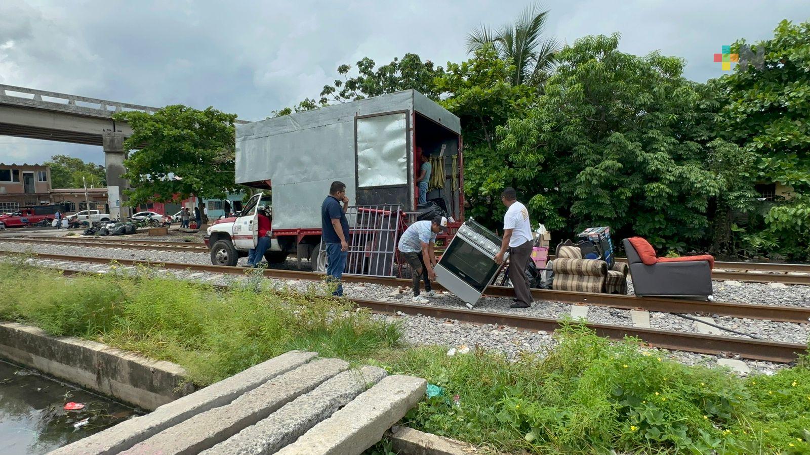 Comenzó reubicación de 400 familias que habitaban zona de ferrocarril del Istmo