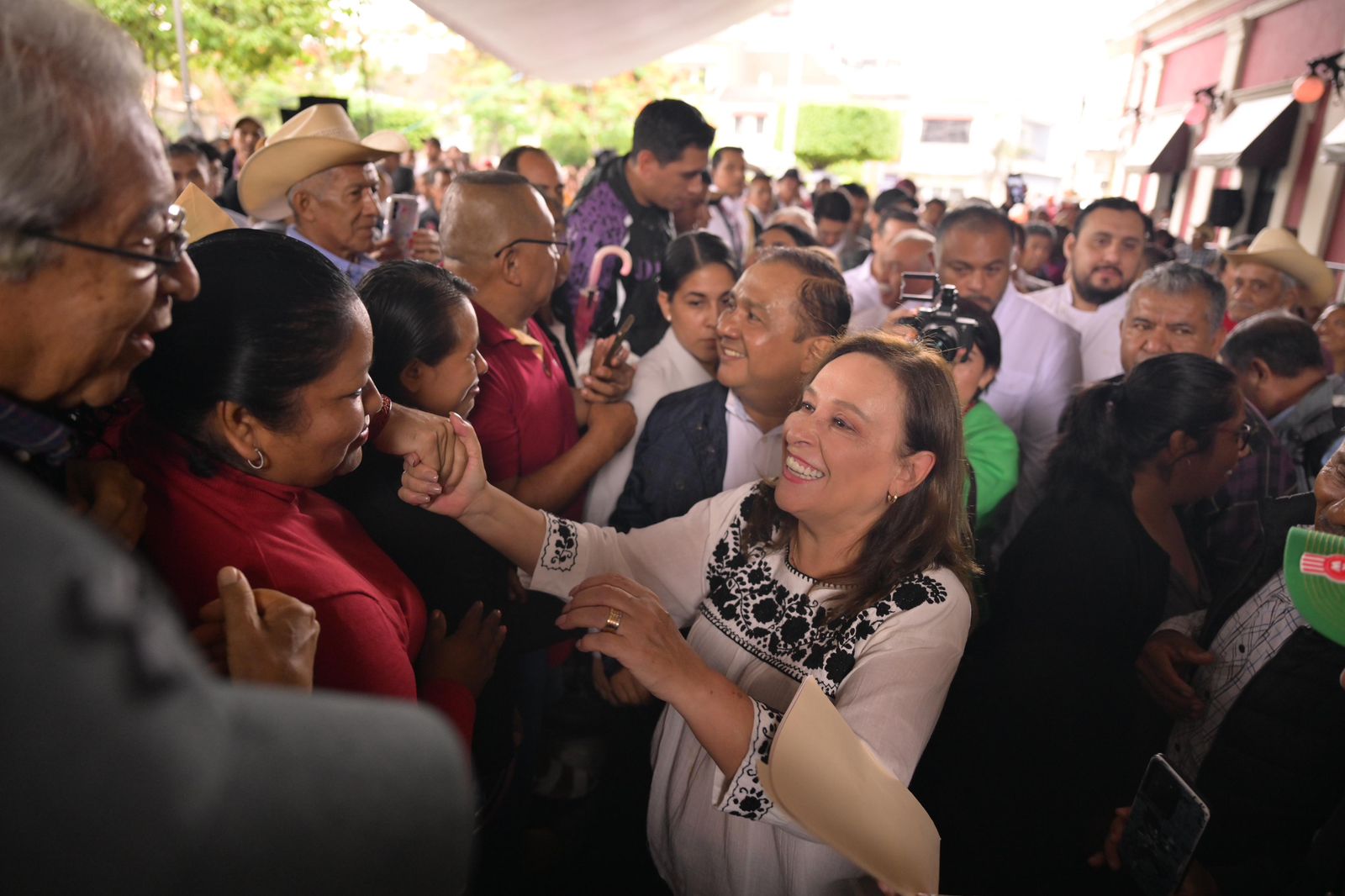 Inicia Rocío Nahle gira de agradecimiento al pueblo de Veracruz