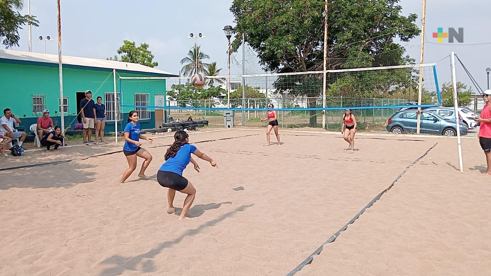 Veracruz y Puebla miden fuerzas previo al Festival Infantil y Juvenil de Voleibol de Playa